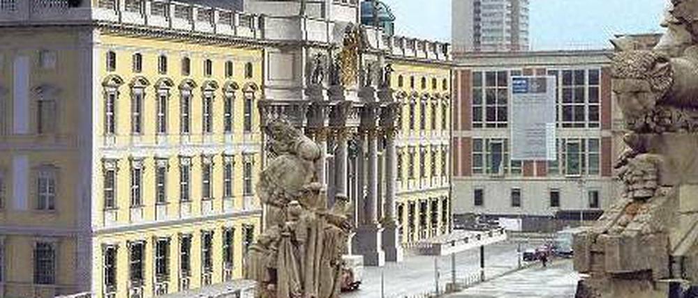 Fast wie das Vorbild. In Kürze soll der Neubau des Humboldt-Forums beginnen. Nur eine Seite wird modern. 