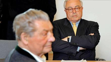Viel Papier haben die Klagen und Prozesse zwischen Deutscher Bank und Leo Kirch produziert. 