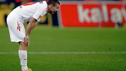 Was führt er im Schilde? Kölns Stürmer Lukas Podolski.