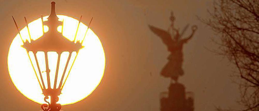 Heiner Geißler sollte die Siegessäule stehen lassen, findet Wolfgang Wieland