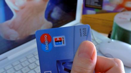 Kriminelle verdienen mit dem Identitätsklau mittlerweile gutes Geld.