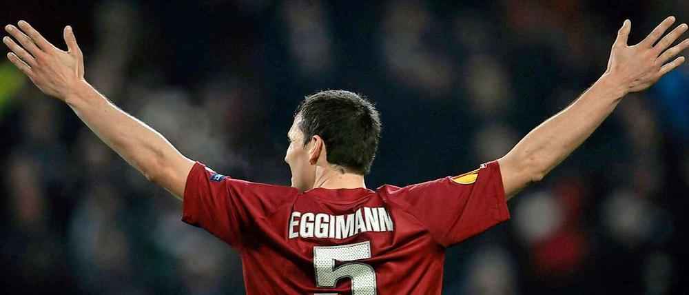 Grund zum Jubeln für Abwehrspieler Mario Eggimann und seine Hannoveraner.
