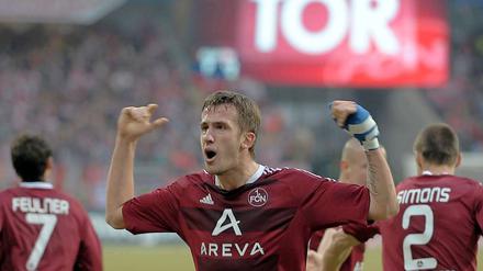 Tomas Pekhart gelang fünf Minuten vor Schluss die erneute Führung für den 1. FC Nürnberg, die bis zum Abpfiff Bestand haben sollte.