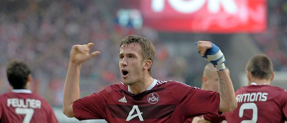 Tomas Pekhart gelang fünf Minuten vor Schluss die erneute Führung für den 1. FC Nürnberg, die bis zum Abpfiff Bestand haben sollte.