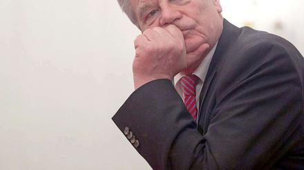 Als Kandidat für das Bundespräsidentenamt wird Joachim Gauck von allen Seiten beleuchtet