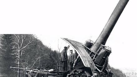 Großes Kaliber. An die „Dicke Bertha“ aus dem Ersten Weltkrieg fühlt sich Mario Draghi bei der Rettung von Banken und Staaten erinnert. 