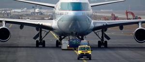 David gegen Goliath - am Frankfurter Flughafen sorgen derzeit wenige Mitarbeiter für massive Einschränkungen.