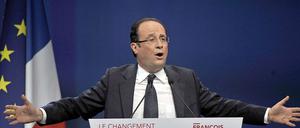 Sollte Angela Merkel François Hollande im Wahlkampf unterstützen? Oder sollte sie ehrlich sein? 