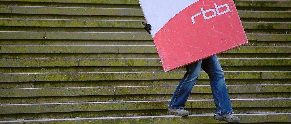 An alt und bemoost wie Schild und Treppe ist auch das Programm des RBB.