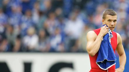 zieht das Kölner Trikot endgültig aus: Nationalstürmer Lukas Podolski wird nach England wechseln.