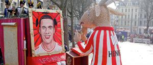 Alles Beten hat nicht geholfen: Lukas Podolski verlässt im Sommer wohl den 1. FC Köln Richtung London.