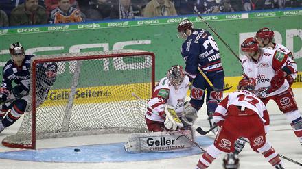 Drin. Darin Olver hat zum 2:1 getroffen.