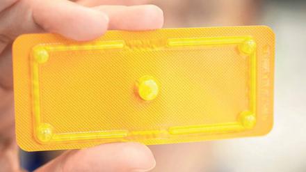 Sichere Sache. Die „Pille danach“ kann eine ungewollte Schwangerschaft verhindern. In Deutschland sperren sich die niedergelassenen Frauenärzte gehen eine rezeptfreie Abgabe, wie sie andernorts längst üblich ist und sich bewährt hat. Foto: picture-alliance/dpa