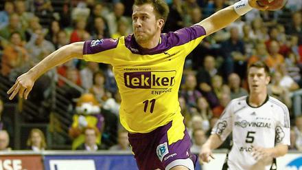 Treffen und siegen. Rechtsaußen Markus Richwien stieg mit den Füchsen aus der Zweiten Liga bis in die Champions League auf.