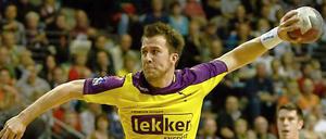 Treffen und siegen. Rechtsaußen Markus Richwien stieg mit den Füchsen aus der Zweiten Liga bis in die Champions League auf.