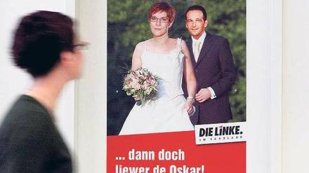 Linker Spott. Doch CDU und SPD haben sich die Ehe fest versprochen.
