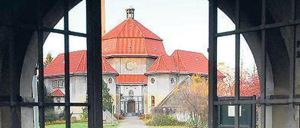 Belebung. Im einstigen Krematorium sollen Künstler arbeiten.