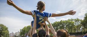 „Discover Football“ ist ein Projekt, das über den Fußball Frauen* international vernetzt und stärkt.