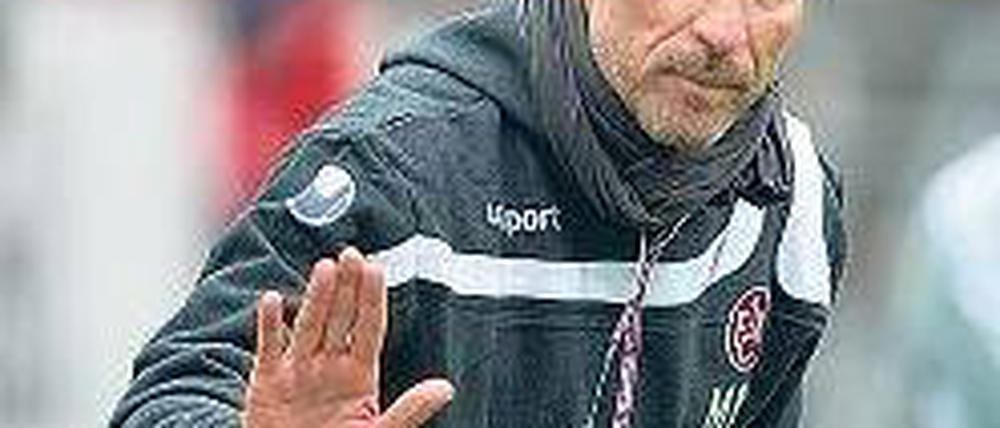 Tschüss. Marco Kurz ist nicht länger Trainer des 1. FC Kaiserslautern. Foto: dpa