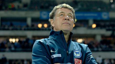 Glückliches Händchen: Hertha-Trainer Otto Rehhagel brachte Änis Ben-Hatira und Adrian Ramos gegen Mainz von Beginn an ... und beide zahlten das Vertrauen mit Toren zurück. Hat Rehhagel mit seinen Nominierungen die Wende im Abstiegskampf herbeigeführt?
