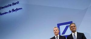 Deutsche Bank - Jürgen Fitschen/Anshu Jain: je 7,5 Millionen Euro (2012, erst seit Juni im Amt: je 4,8 Millionen Euro)