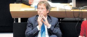 Auf Konfrontationskurs. Finanzsenator Ulrich Nußbaum hat sich mit seinem Vorstoß in der Liegenschaftspolitik gegen die rot-schwarze Koalitionslinie gestellt.