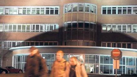 Auf der Streichliste. Das 1962 gegründete Werk in Bochum mit 3000 Mitarbeitern soll offenbar geschlossen werden. Bis 2014 ist dies laut Betriebsvereinbarung nicht möglich.