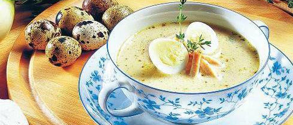 Herzhaft und leicht säuerlich. Ein Muss in Polen ist die Ostersuppe „Zurek“: Jede Region kennt ihre eigenen Rezepte, die Grundlage ist immer vergorenes Roggenmehl. Gegessen wird die Suppe am Ostersonntag. Foto: dpa