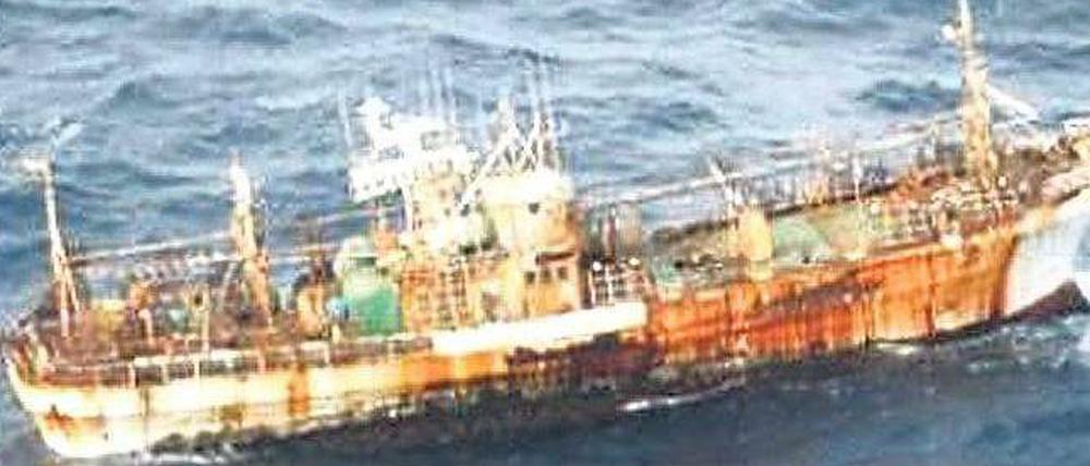 Geisterschiff. Rund 300 Kilometer vor der kanadischen Küste gesichtet.