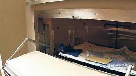 Klappe auf. Die Babyabgabestellen – hier in einer Klinik in Thüringen – sollten den Müttern Anonymität garantieren und Kindstötungen verhindern. Foto: Jens-Ulrich Koch/ddp