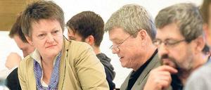 Nachdenklich. Bei der Abstimmung zeigte sich Künast selbstkritisch. Sie habe Fehler gemacht, sagte sie. Und will es trotzdem nochmal wissen.