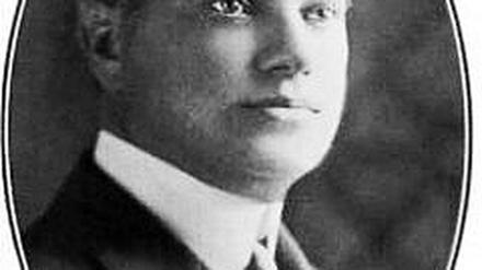Unsterblicher Gentleman: Der Tycoon Benjamin Guggenheim war an Bord jenes Unglücksschiffs namens Titanic. Vor dem Untergang zog er seinen besten Anzug an und half seiner Geliebten, die im Gegensatz zu ihm von Bord gehen durfte, ins Rettungsboot.