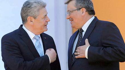 Zwei, die sich verstehen. Die Präsidenten Gauck und Komorowski.