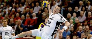 Chancenlos: Die Berliner Füchse verloren das Spitzenspiel gegen THW Kiel.