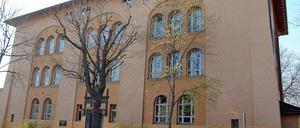 Am 1. März wurde eine Achtjährige auf der Toilette der Humboldthain-Grundschule in Gesundbrunnen sexuell missbraucht. Der Täter entkam unerkannt. 