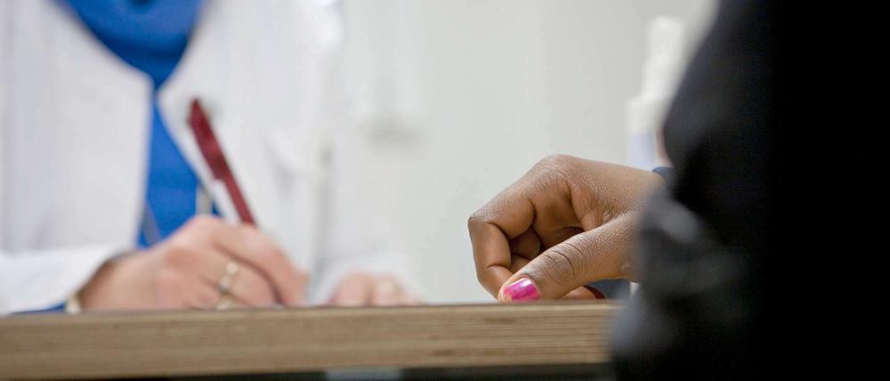 Privatpatienten werden oft schneller behandelt, aber zahlen müssen sie immer mehr.