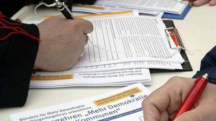 Per Unterschrift können Bürger die Brüsseler Kommission auffordern, EU-Gesetze auf den Weg zu bringen.