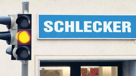 Schlecker ist pleite. Eine Transfergesellschaft ist an der FDP gescheitert.
