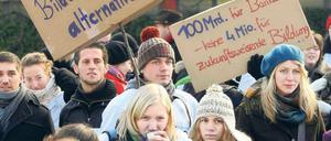 Von Demo zu Demo. Bald laufen die Mittel für den Elitewettbewerb und den Hochschulpakt aus. Die Politik ist gefordert.