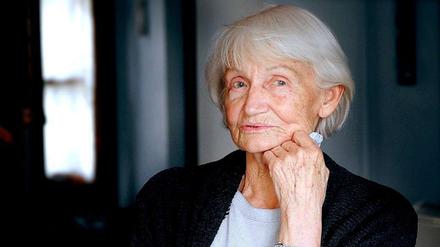 Rückwärts immer. Margot Honecker zweifelt nicht am Arbeiter- und Bauernstaat.