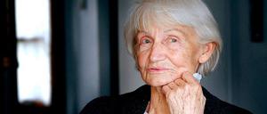 Rückwärts immer. Margot Honecker zweifelt nicht am Arbeiter- und Bauernstaat.