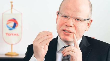 Hans-Christian Gützkow, in seinem Büro in Berlin-Mitte, lehnt staatliche Eingriffe ab.