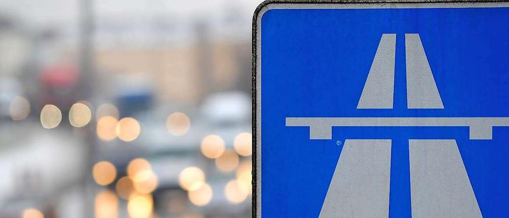 Schnell und teuer voran. Die Verlängerung der Stadtautobahn nach Treptow kostet jetzt bald eine halbe Millirade Euro.
