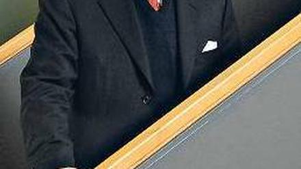 Hermann Otto Solms (71) ist Vizepräsident des Bundestags. Von 1991 bis 1998 war er Fraktionschef der FDP. Viele Jahre war er auch Schatzmeister der Partei. Foto: Mike Wolff