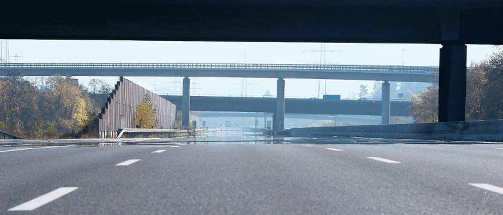 Flaneurfreundlich. Mehrspurige Fußwege könnten den Verkehrsfluss auf den Gehsteigen Berlins erheblich beschleunigen. Foto: dpa