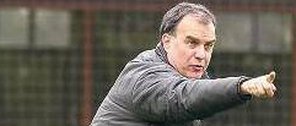Da gehts ins Endspiel. Marcelo Bielsa gilt manchen als bester Trainer der Welt. 