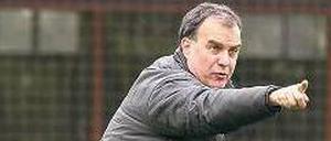 Da gehts ins Endspiel. Marcelo Bielsa gilt manchen als bester Trainer der Welt. 