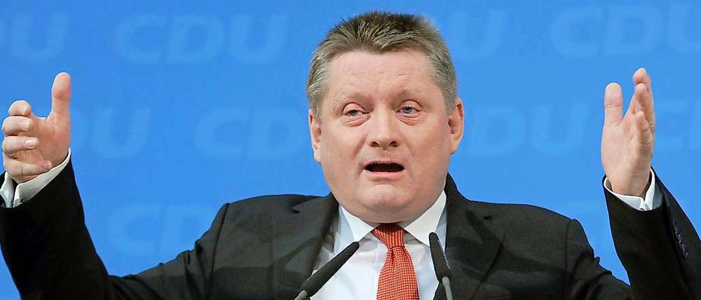 CDU-Generalsekretär Hermann Gröhe äußert sich auf einer Pressekonferenz in der CDU-Bundesgeschäftsstelle in Berlin.