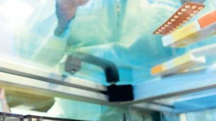 Pillen aus Berlin. Im Bayer-Werk im Norden der Hauptstadt werden die Verhütungsmittel verpackt und in mehr als 100 Länder exportiert.