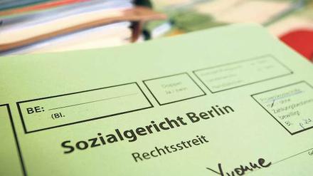 Harte Fälle. Die Hartz-IV-Regelsätze sind verfassungswidrig – das hat das Sozialgericht am Mittwoch entschieden. Auch viele Parlamentarier sehen Änderungsbedarf. 
